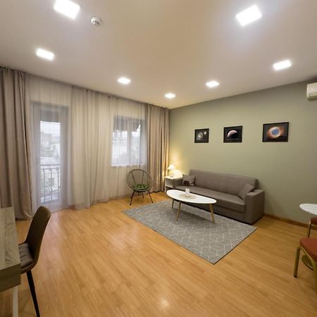 Rest Apartments By Nava Hotel Yerevan Ngoại thất bức ảnh