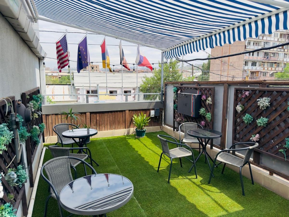 Rest Apartments By Nava Hotel Yerevan Ngoại thất bức ảnh
