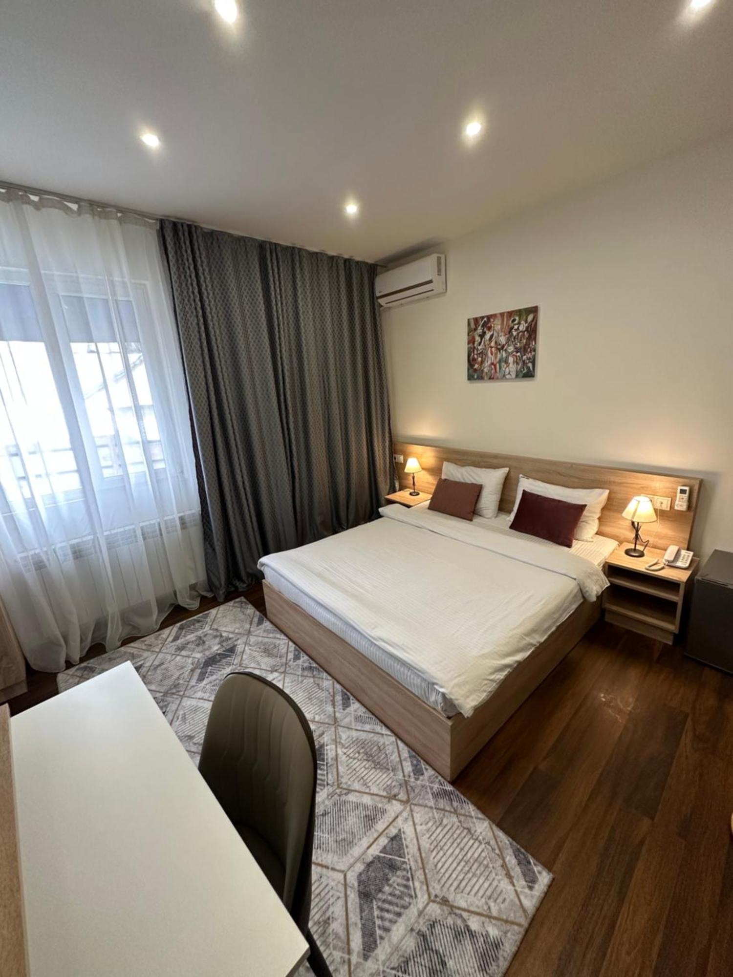 Rest Apartments By Nava Hotel Yerevan Phòng bức ảnh