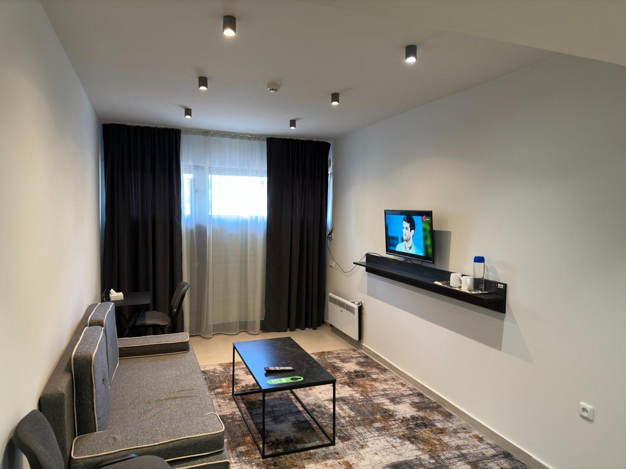 Rest Apartments By Nava Hotel Yerevan Ngoại thất bức ảnh