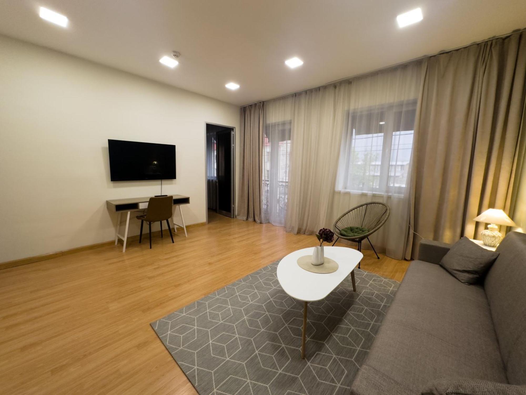 Rest Apartments By Nava Hotel Yerevan Ngoại thất bức ảnh