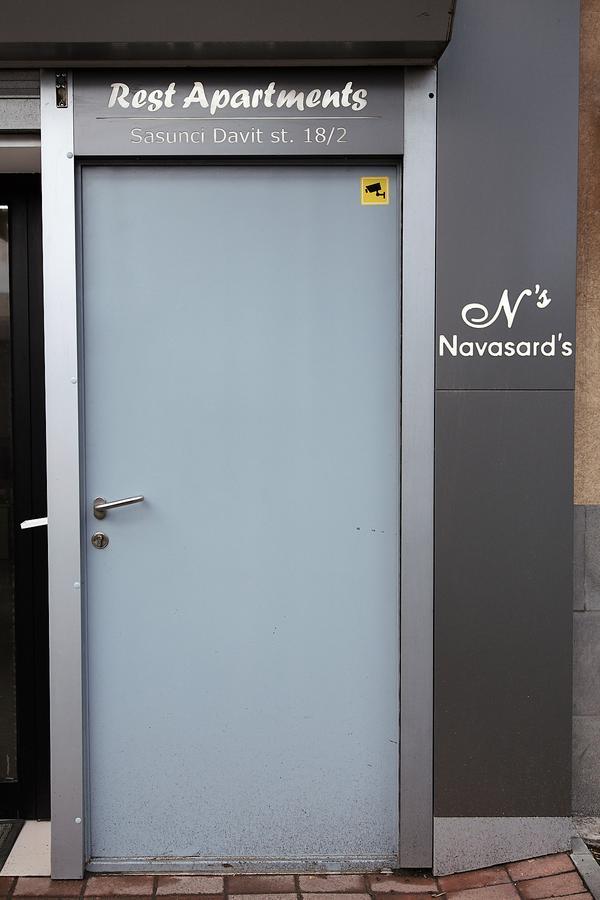 Rest Apartments By Nava Hotel Yerevan Ngoại thất bức ảnh